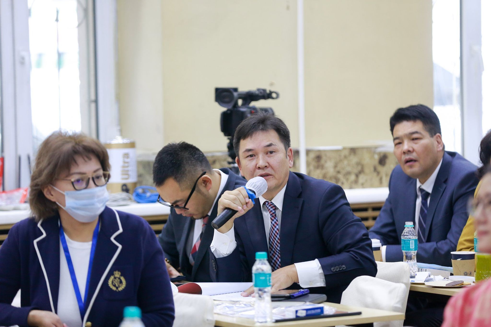Арьс Өвчин Судлалын Үндэсний Төвийн ерөнхий захирал, АУ-ны магистр, Клиникийн профессор Ц.Уранчимэг хөгжлийн хөтөлбөрөө танилцууллаа.